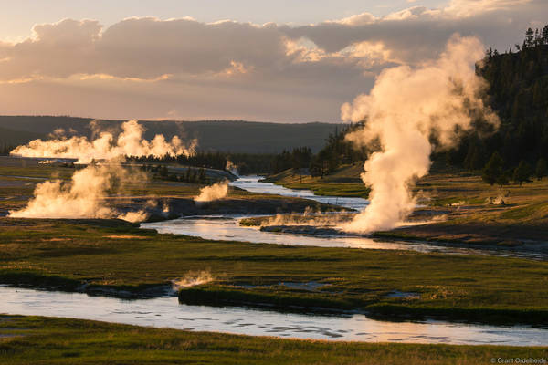 Midway Geyser Basin