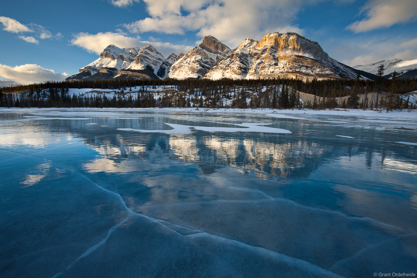 Sunset along the North Saskatchewan River near the Icefields Parkway in the Canadian Rockies.