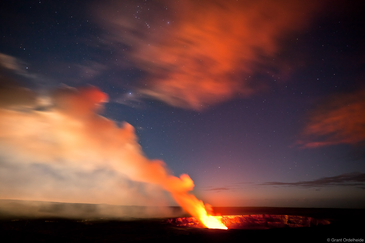 The Kilauea crater glowing under the stars as seen from the Jagger museum lookout.