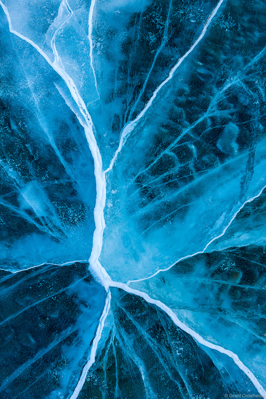 Ice fractures in the&nbsp;Canadian Rockies.