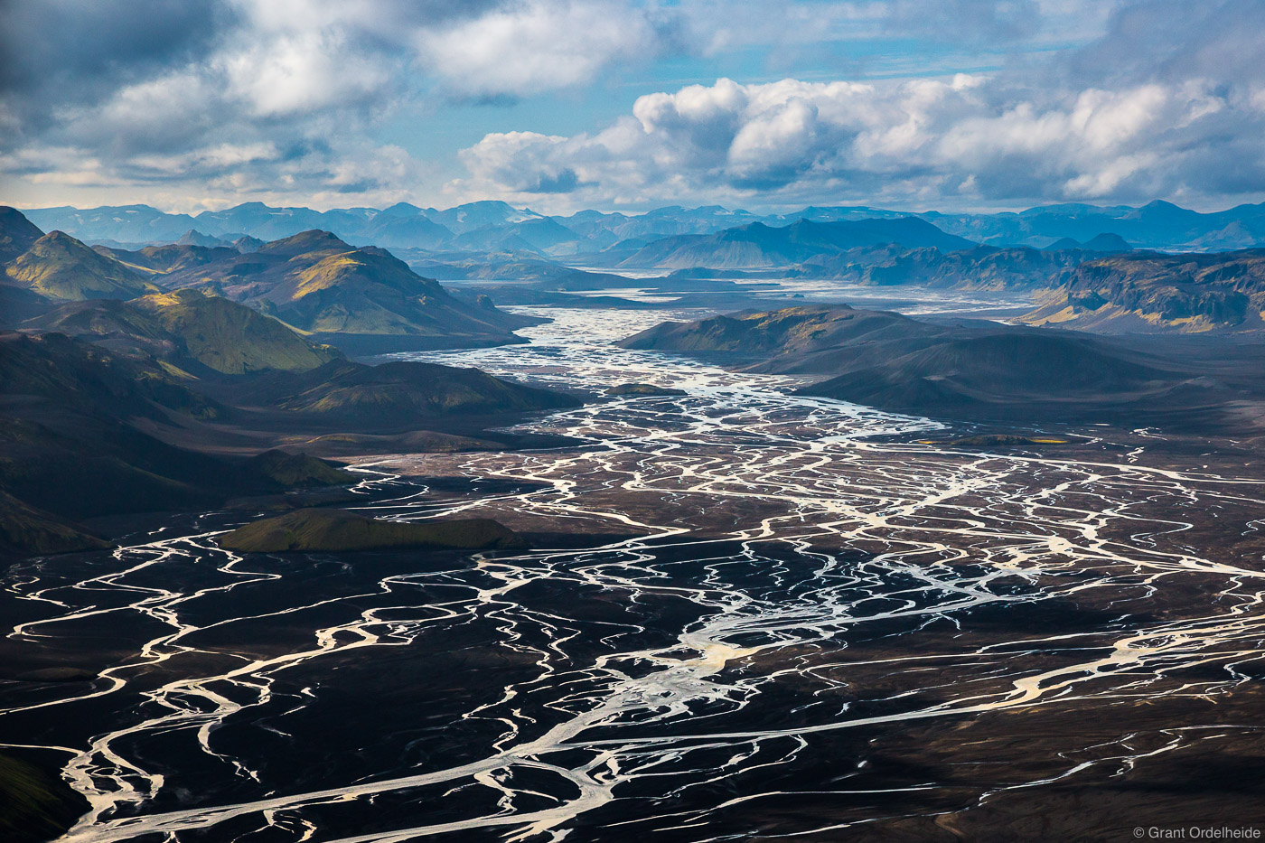 An aerial image of a large sprawling river delta in Iceland