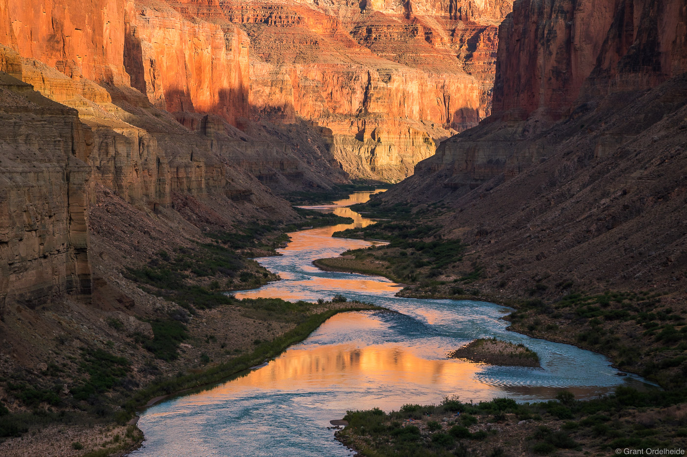 The Colorado River travleing through the Arizona's Grand Canyon National Park.