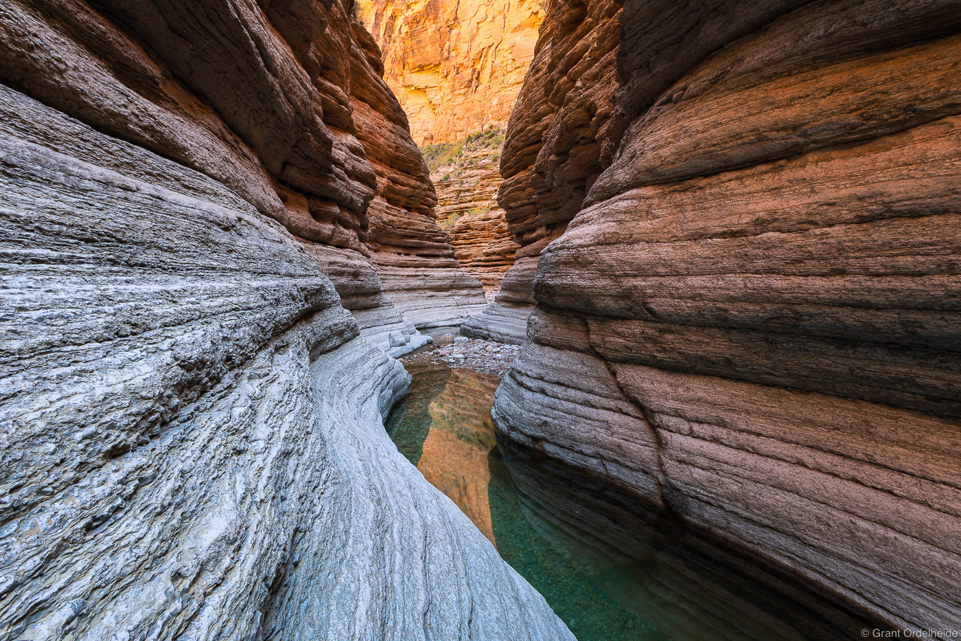 Canyon light in Matkatamiba, a small side canyon to the Grand Canyon.