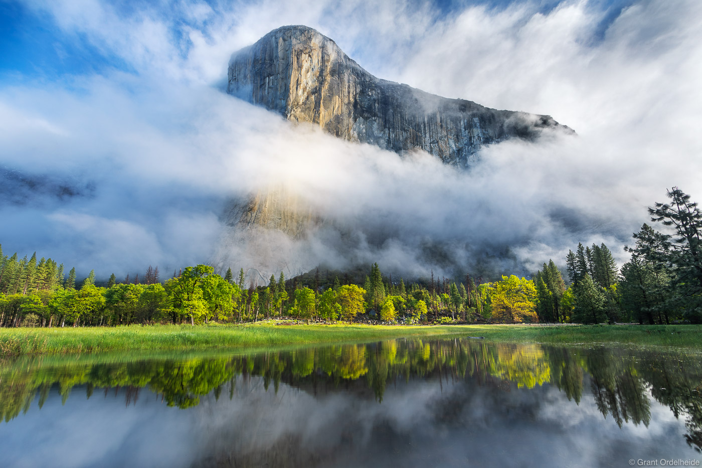 A clearing storm&nbsp;above El Capitan on a beautiful spring morning&nbsp;in Yosemite Valley.